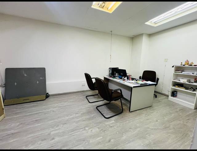 112M² OFFICE FOR SALE IN DURBAN CENTRAL